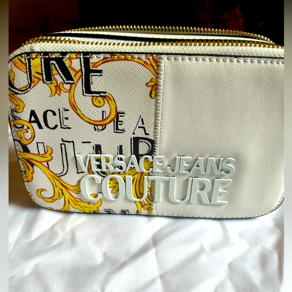NWOT! Versace Jeans Couture Bag with duster and strap